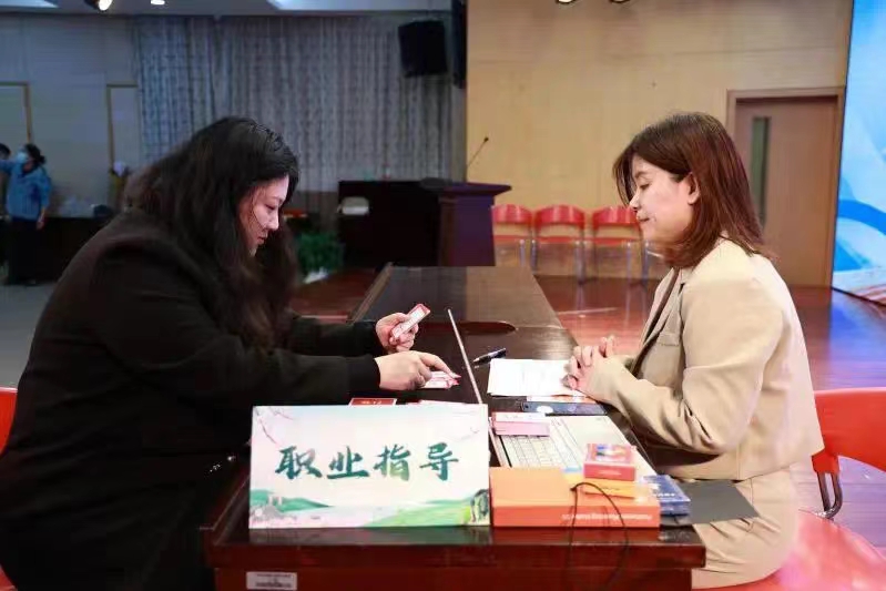 政府開放日現(xiàn)場(chǎng)照片1.jpg