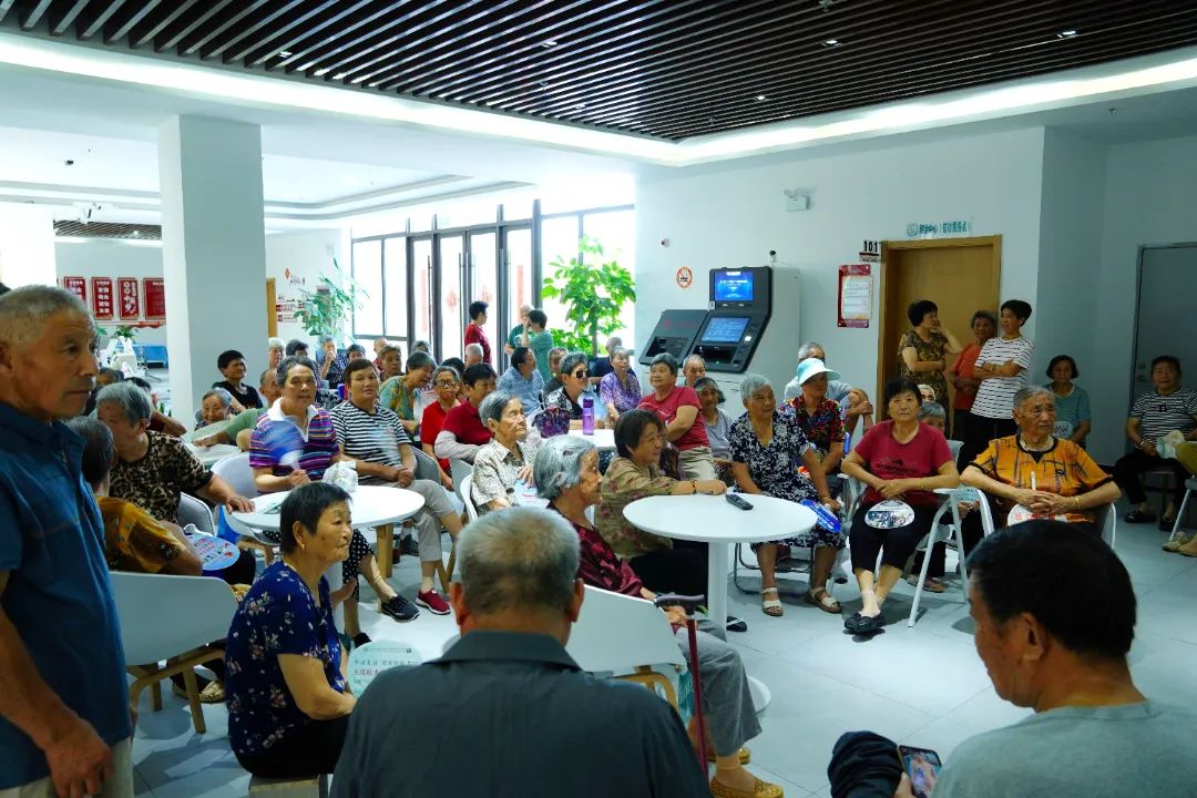 20240826 夏陽(yáng)街道開展“政府開放日”專題活動(dòng).jpg